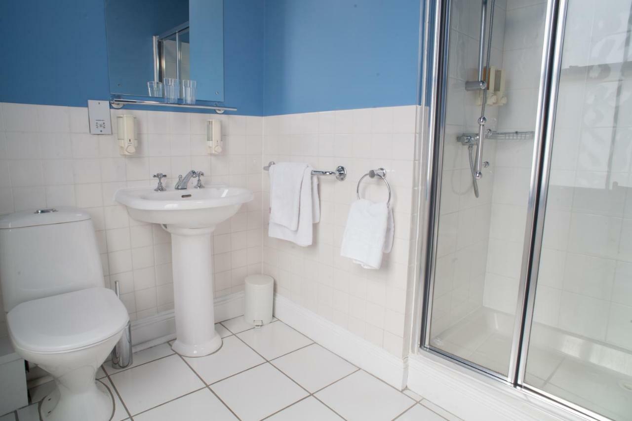 Hill View House Bed & Breakfast Дартмут Екстериор снимка